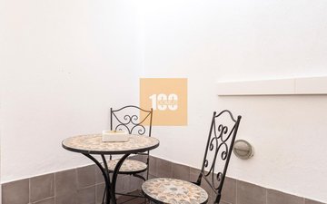 Property slide 16