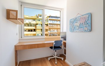 Property slide 32