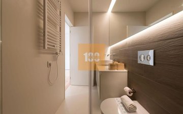 Property slide 20