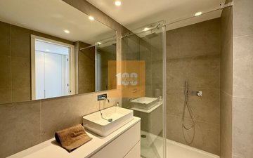 Property slide 21