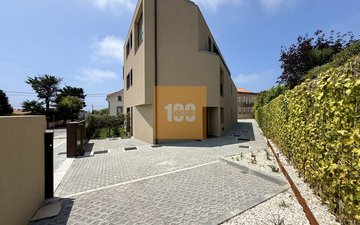 Property slide 25
