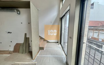 Property slide 10