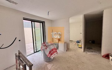 Property slide 6