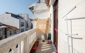 Property slide 17