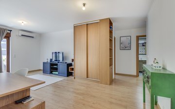 Property slide 9