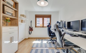 Property slide 31