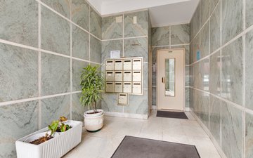 Property slide 44