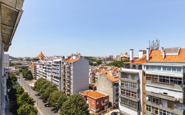 Property slide 24