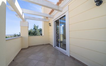 Property slide 18