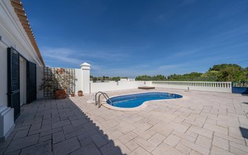 Property slide 29