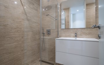 Property slide 25