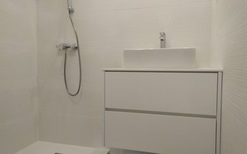 Property slide 24