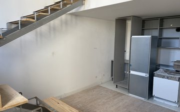 Property slide 20