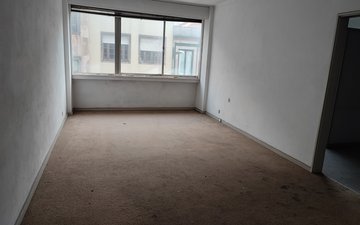Property slide 7
