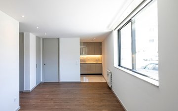 Property slide 25