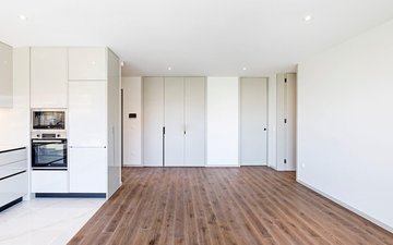 Property slide 7