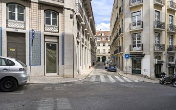 Property slide 18
