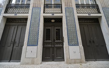 Property slide 20