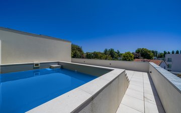Property slide 48