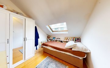 Property slide 22