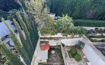 Property slide 39