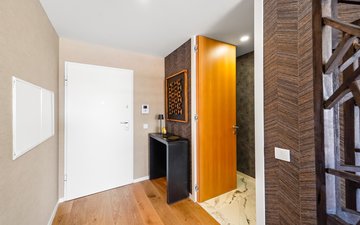 Property slide 20