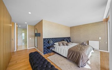 Property slide 25