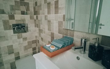 Property slide 16