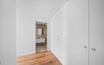 Property slide 16