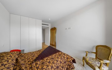 Property slide 25