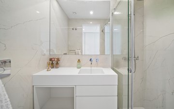 Property slide 20