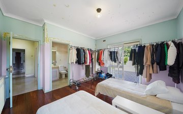 Property slide 17