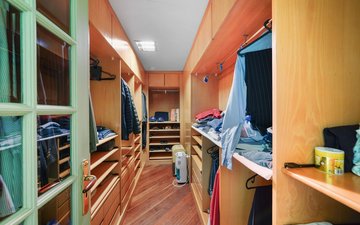 Property slide 21