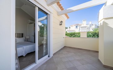 Property slide 17