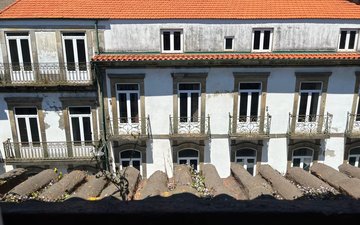 Property slide 17