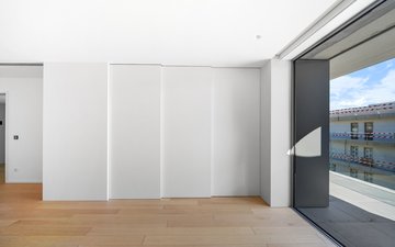 Property slide 44