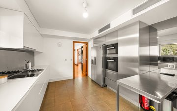 Property slide 16