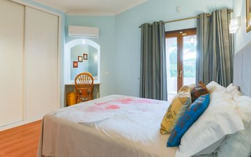 Property slide 18