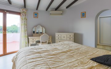 Property slide 30
