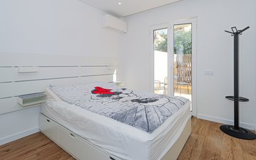 Property slide 10
