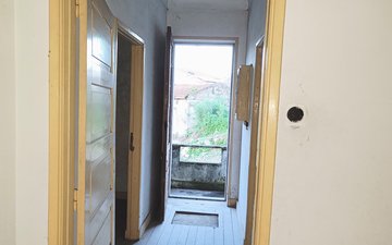 Property slide 14