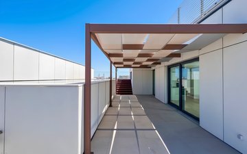 Property slide 19