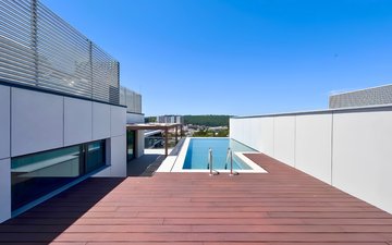Property slide 21