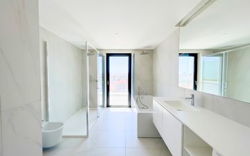 Property slide 44