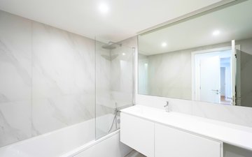 Property slide 48