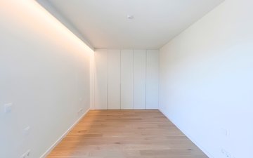 Property slide 22