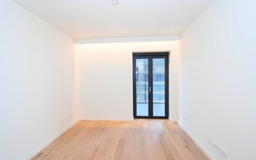 Property slide 24