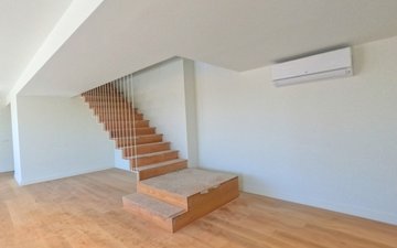 Property slide 4