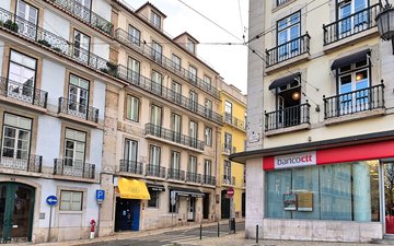 Property slide 21