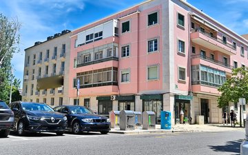 Property slide 19